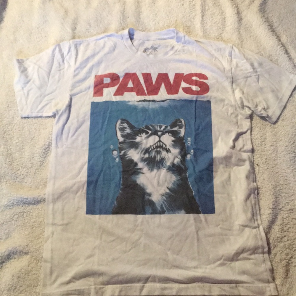 ‘Paws’ tee shirt